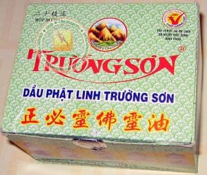 БАЛЬЗАМ-МАСЛО (DAU PHAT LINH TRUONG SON) - ДЛЯ ВНУТРЕННЕГО И НАРУЖНОГО ПРИМЕНЕНИЯ - 1 КОРОБКА - 10 ШТУК. ВЬЕТНАМ.